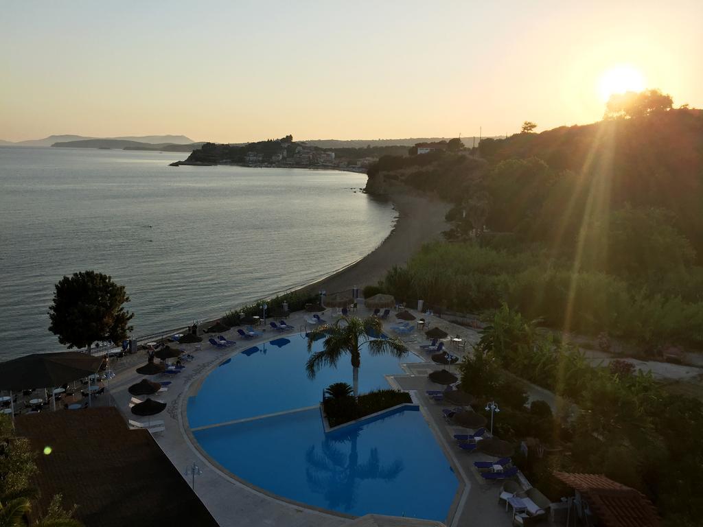 Hotel Golden Sun Finikounta Luaran gambar